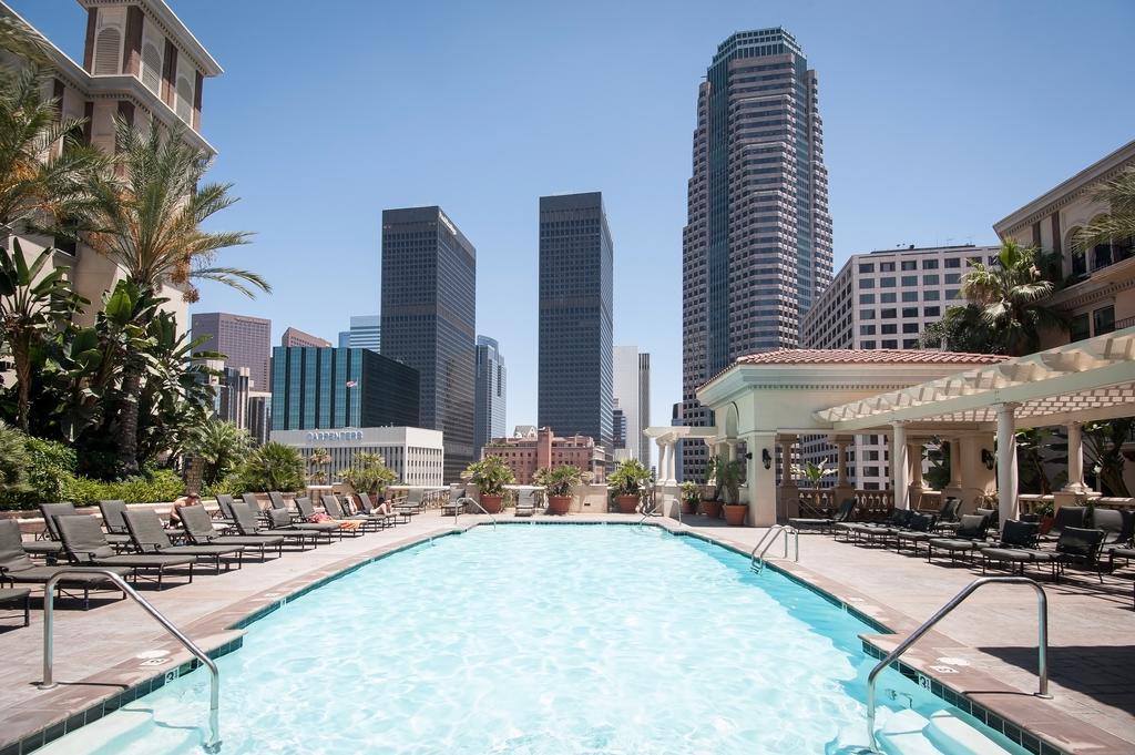 Sunshine Suites At The Piero Los Angeles Exterior photo